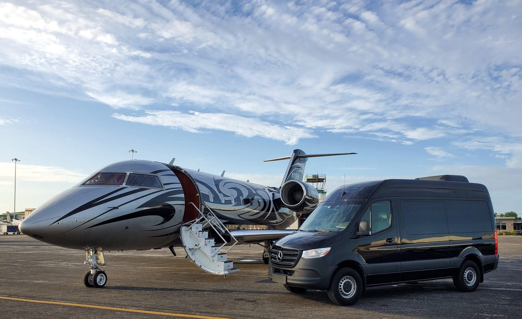 Airport Pickups from Key West's Private FBOs | Keys SUVs, Luxury