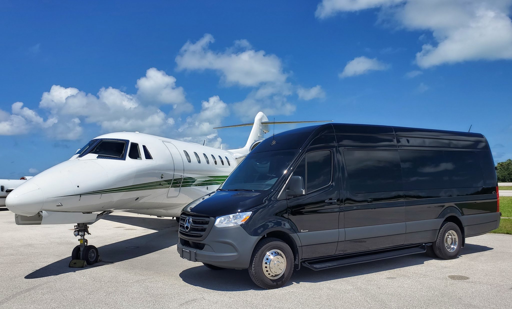 Corporate Airport Transportation in the Florida Keys | Keys SUVs