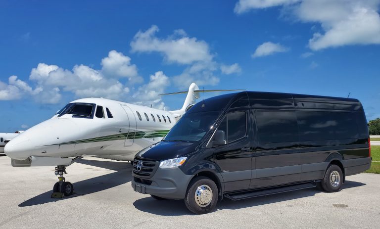 Corporate Airport Transportation in Florida Keys | Platinum Limo