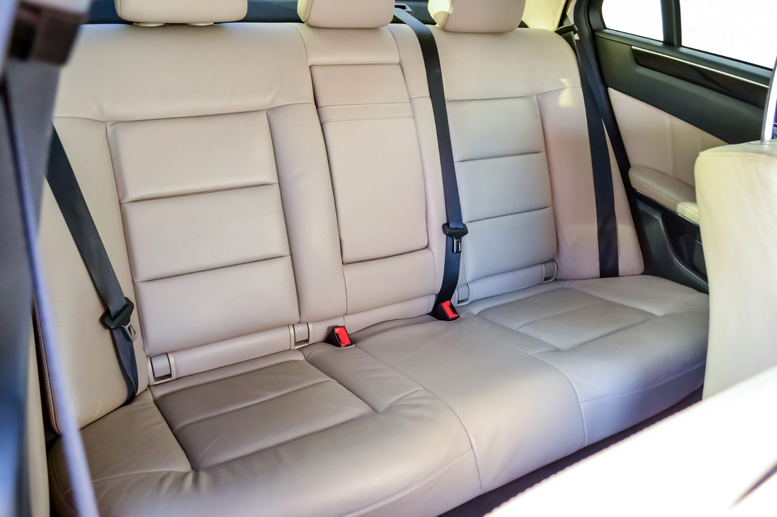how-much-does-an-hourly-limo-rental-cost-platinum-limo-key-west